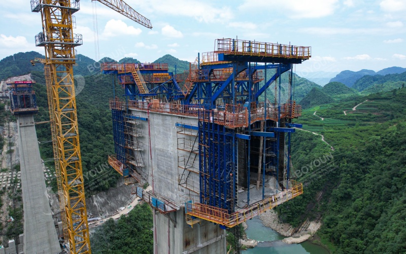 เส้นต่อขยายทางรถไฟสายตะวันออกเฉียงใต้ทางรถไฟสาย 8 โครงการ