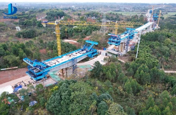 รถไฟชานเมืองชัดูเมชานเมือง